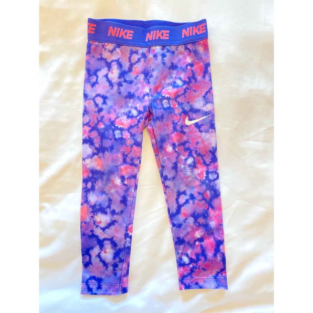 Toddler girl size 3t Nike leggings